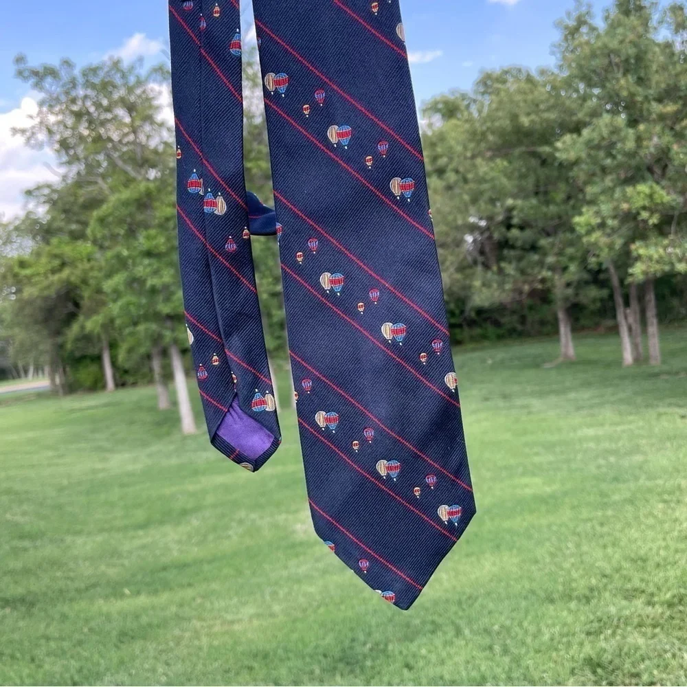 Vintage H. P. Scott Hot Air Balloon Novelty Silk Men’s Tie